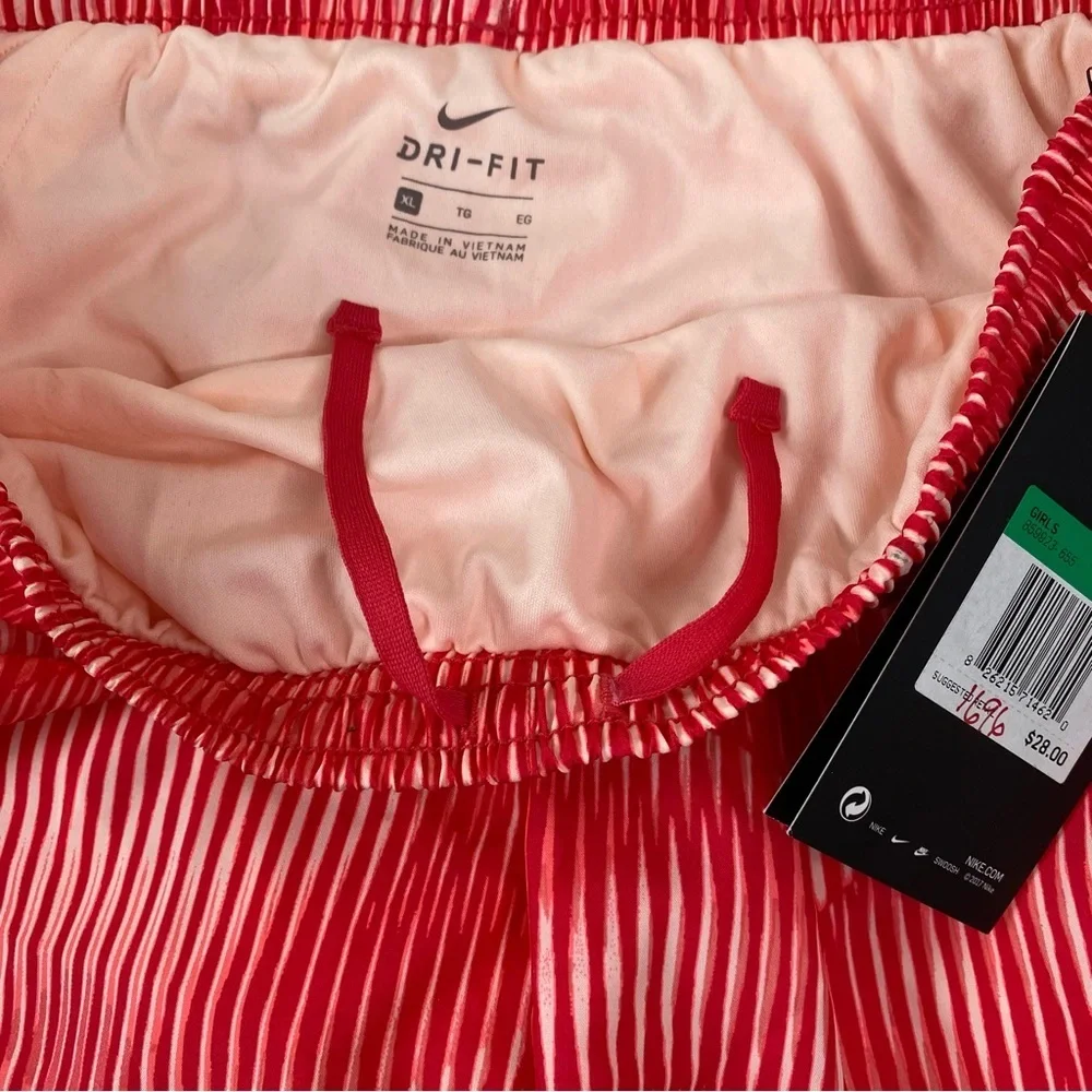 NWT Nike Girl’s Dri-Fit Running Red Striped Athletic Shorts Size XL